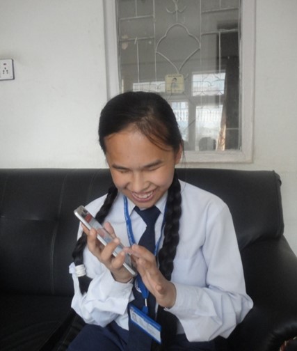 Girl listening to an audio book.